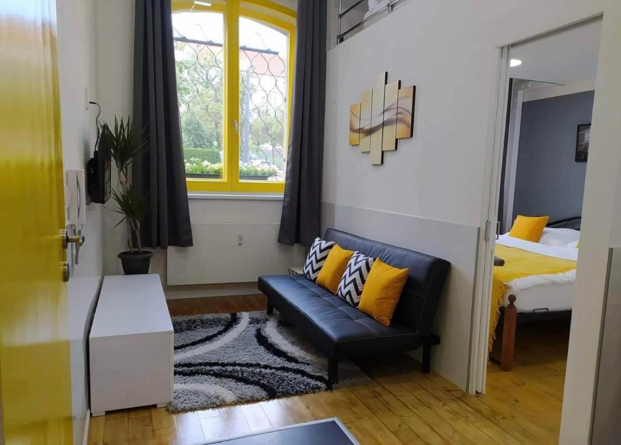 Lyly Apartment - Modern Apartment With Free Parking Πράγα Εξωτερικό φωτογραφία